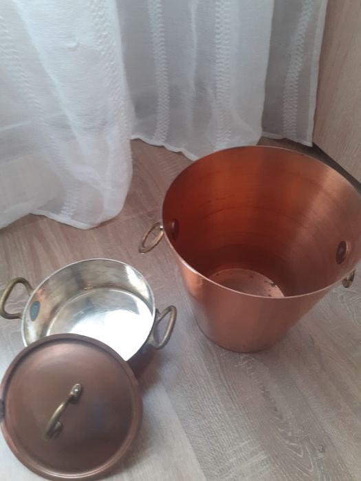 Медни съдове тиган