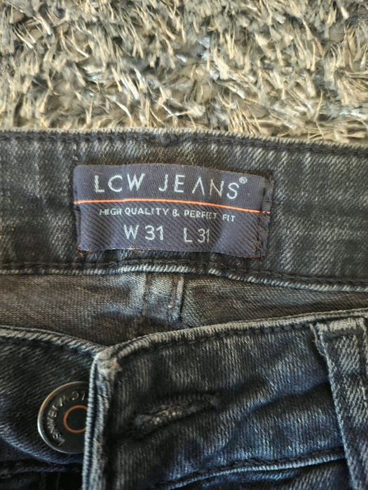 Мъжки тъмносини дънки