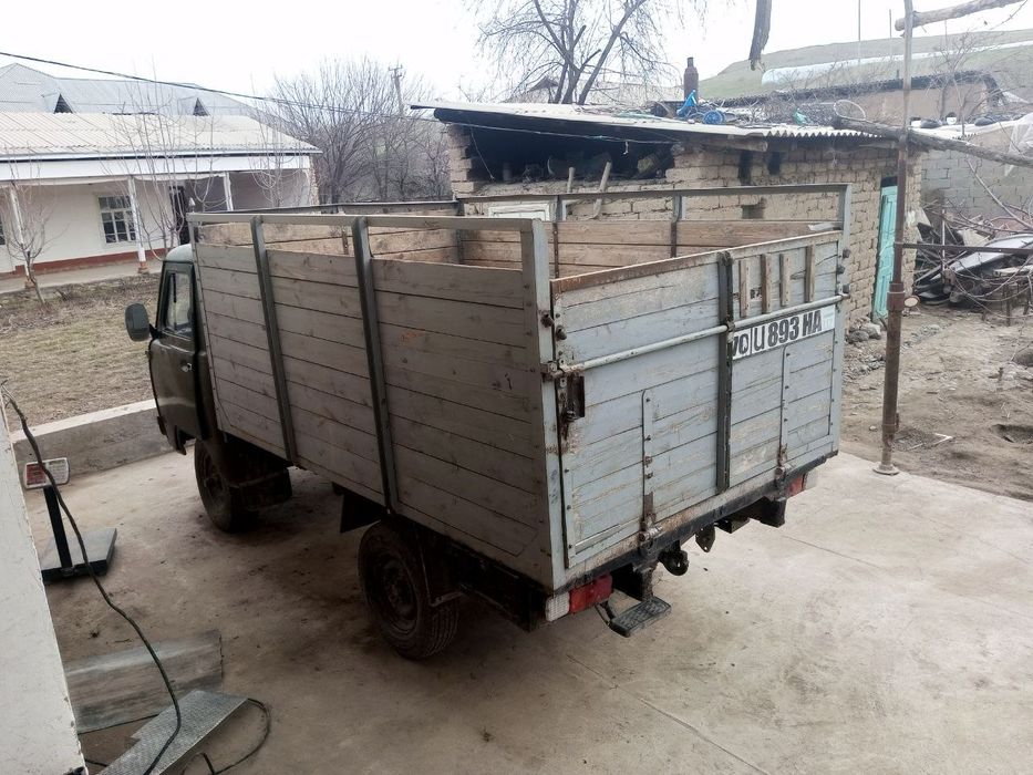 Uvaz sotiladi srochni