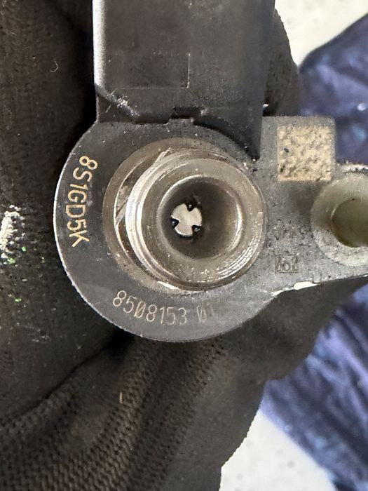 Injector injectoare Bmw x5 x6 m50d 381cp n57d30c