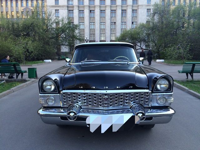 Срочно Чайка ГАЗ 13  продам