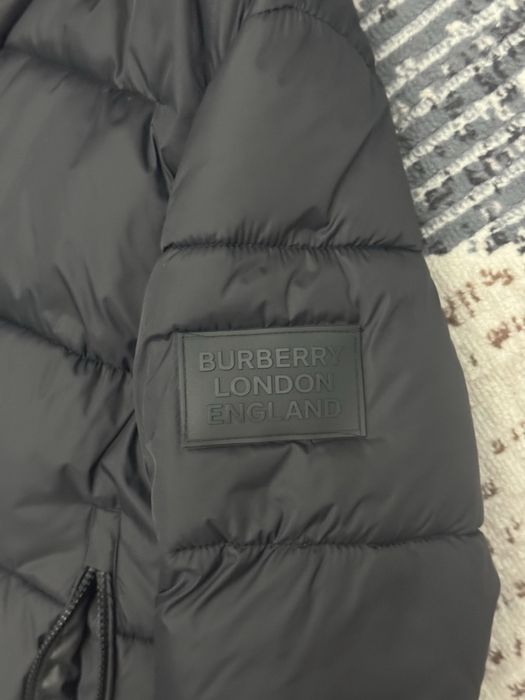 Куртка Burberry новая