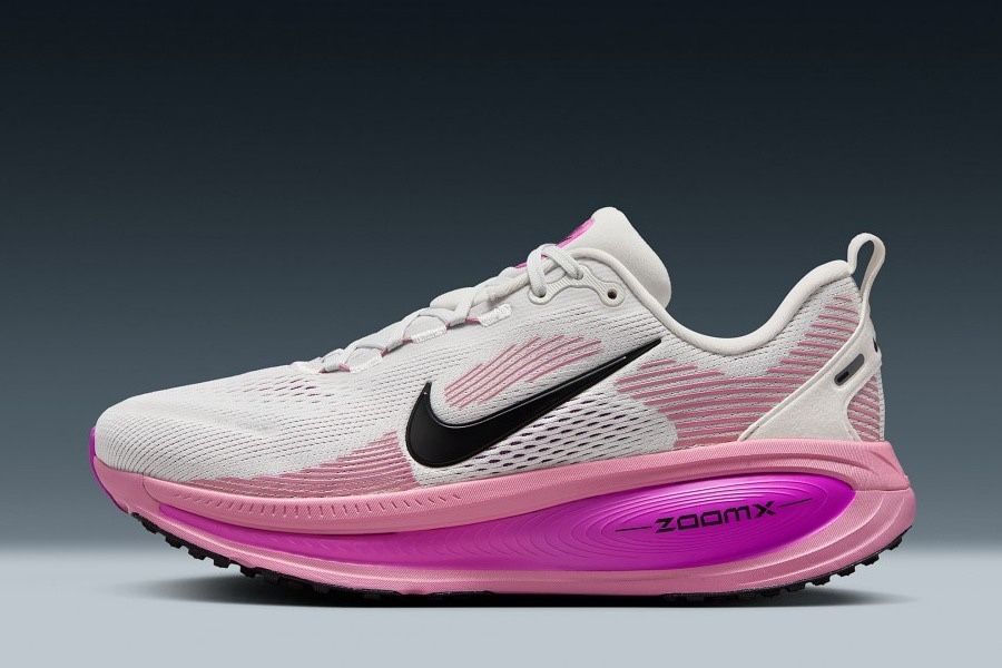 Pantofi alergare Nike Vomero 18