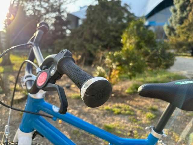 Woom 3 GO + cric .bicicleta copii - primul posesor