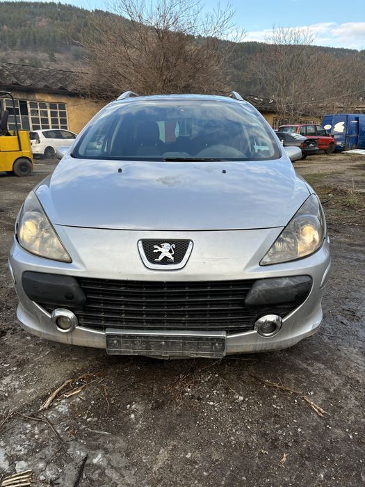 Пежо 307 1.6 HDI панорама за части.