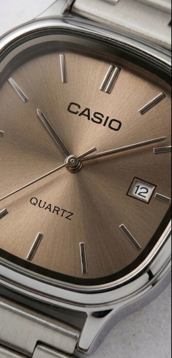 Часы Casio - Quartz