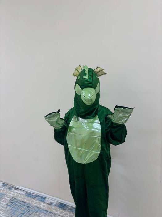 Костюмы парты шкафы и т.д