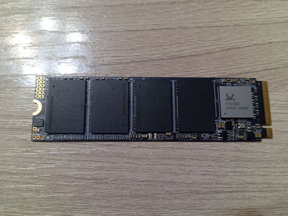 Продам ssd диск новый