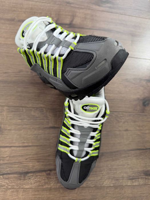 Оригинален! Брутален Nike Air Max 95 NDSTRKT - 40 номер