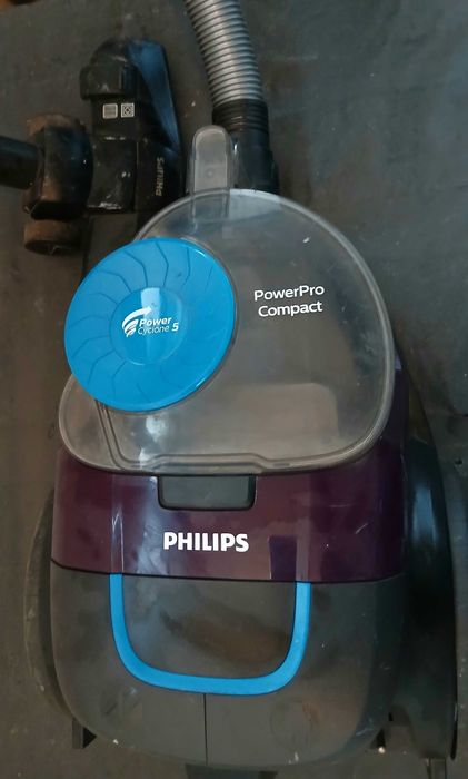 Прахосмукачка PHILIPS