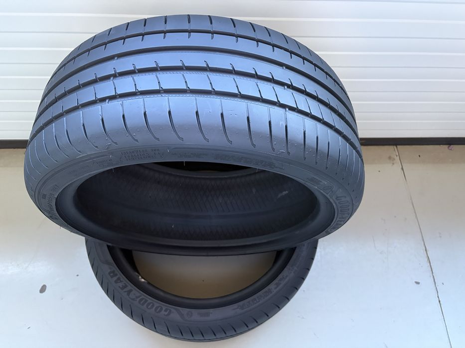 2бр летни гуми 225/40/18/Goodyear eagle f1/*/dot0722/5мм грайфер/