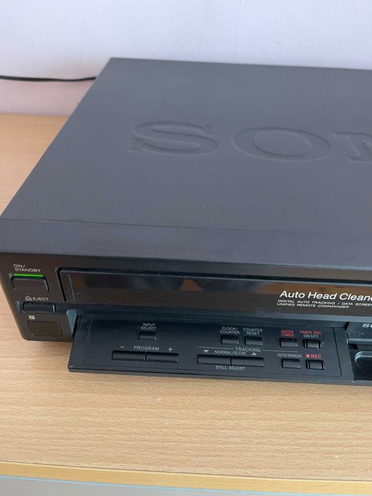 Видеорекордер Sony SLV-226EE