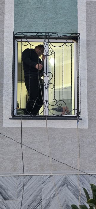 Мезонин межэтажный, забор из профнастила, откатные ворота под ключ