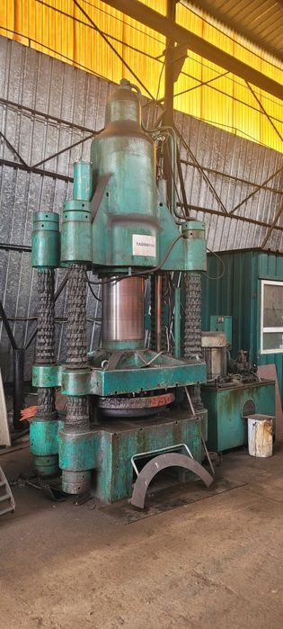 Afacere confectii metalice linie fabricatie puffere de apa, boilere