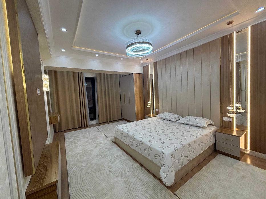3х комнатная квартира рядом с ТЦ Riviera