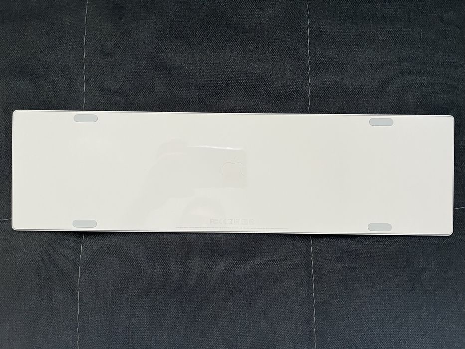 Apple rechargeable  Magic Keyboard