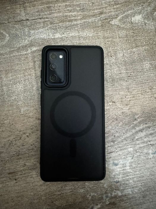 Самсунг s20 fe в идеальном состоянии