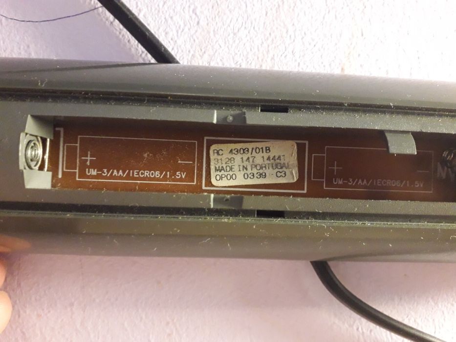 Telecomandă Universală Philips RC 4303/01b  2255.Stare bună!