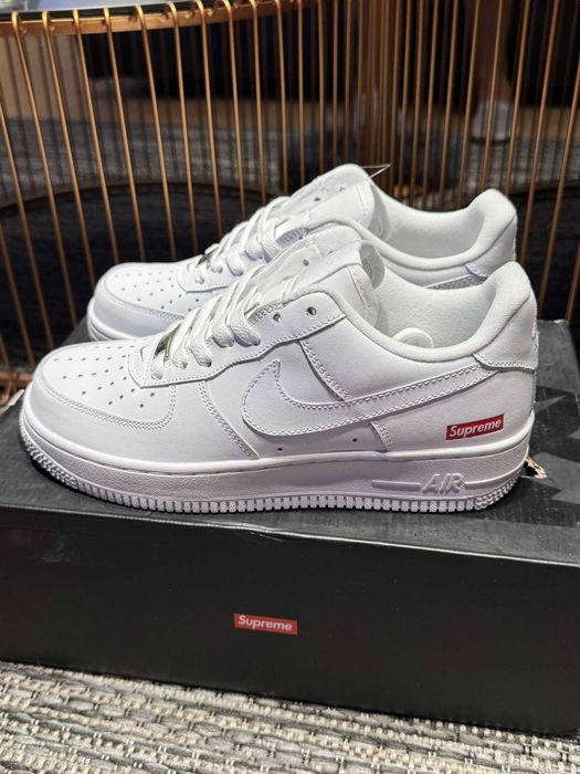 Air Force 1 x Supreme White 39EUR Кецове + Кутия + Връзки