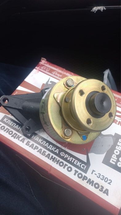 Помпо водяной насос