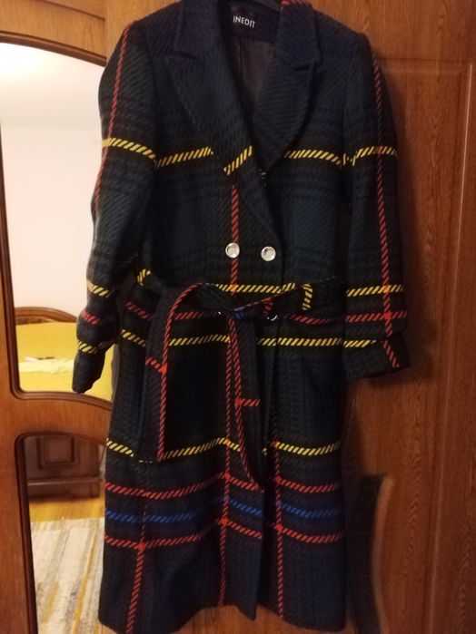 Palton Dama  marca romaneasca Inedit