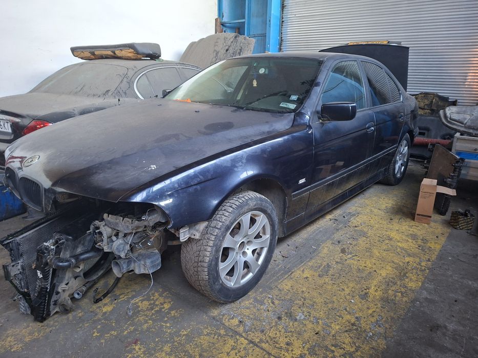 Бмв е39 на части