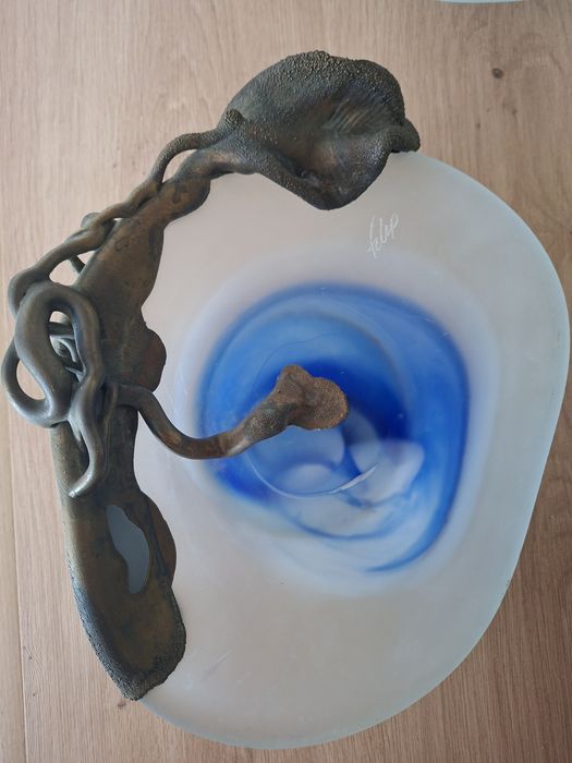 Obiect decorativ artistic sticlă și metal