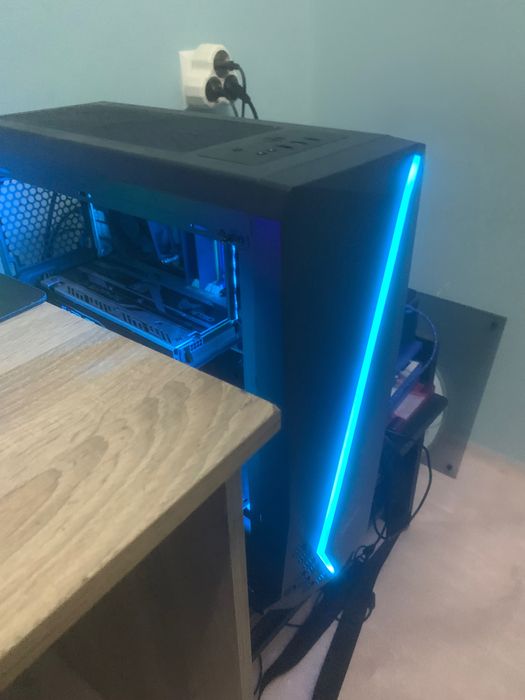 Гейминг компютър intel i5 4590 8gb ram картата не се продава