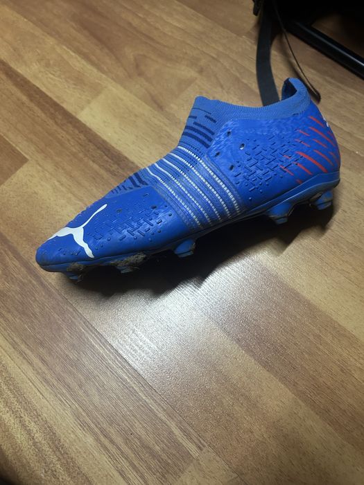 Vand: Detalii In provat