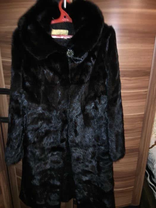 Продам норковую шубу