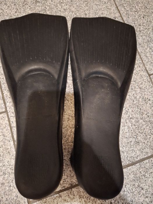 De vânzare labe înot,.mărimea 32-34
