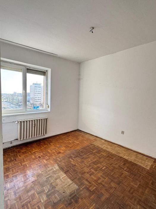 Vând apartament 3 camere ultracentral