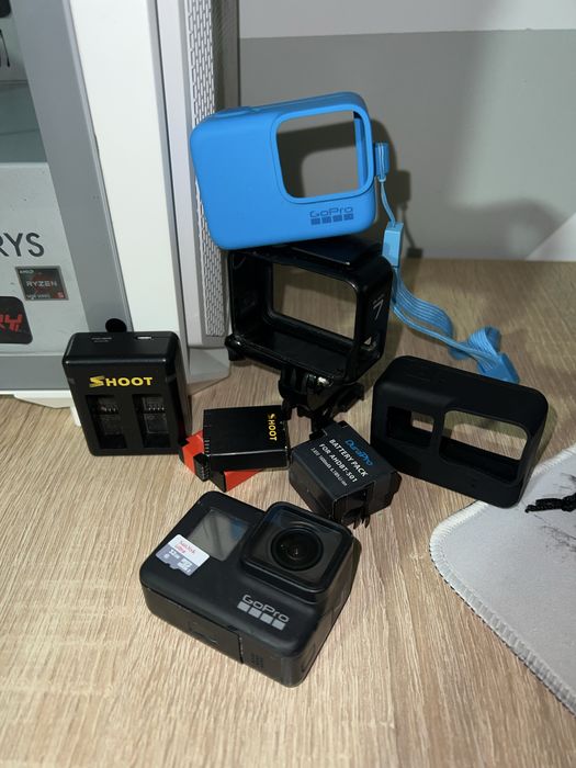 GoPro Hero 7 black + accesorii