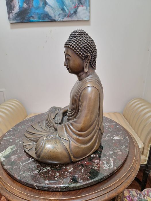 Голяма антикварна азиатска бронзова фигура статуетка скулптура