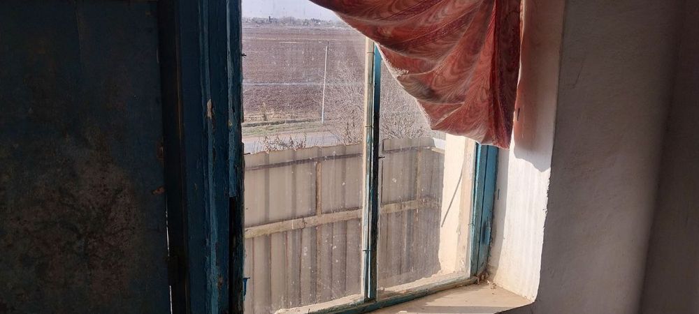 4 xonali dom sotiladi