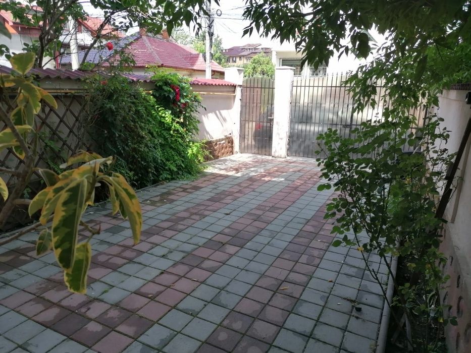 Inchiriere vila/pensiune zona centrala