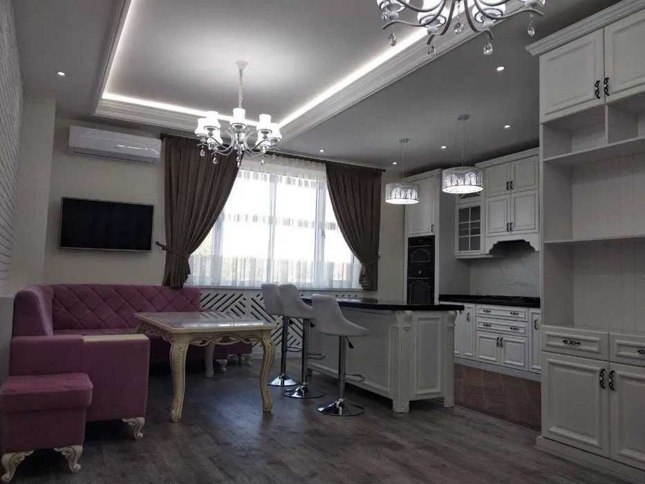 Сдается Квартира В Культовом Доме ! Московские Высотки ! Дархан ! 700$