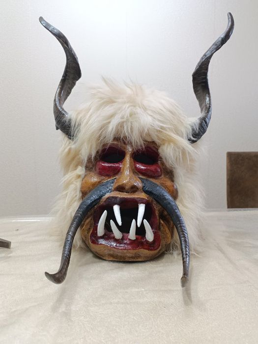 Сурвакарска маска