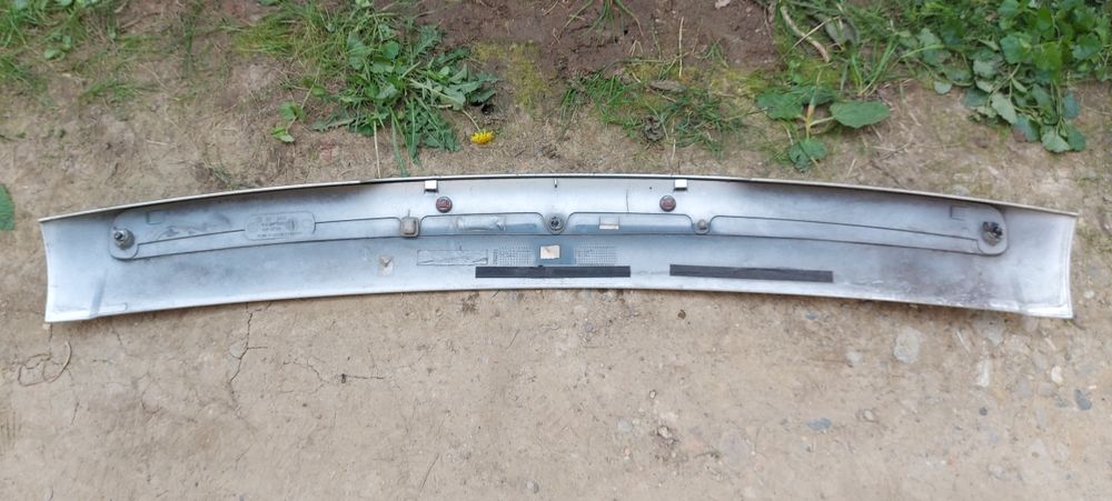 Haion ,bară, lunetă Volkswagen Touareg cu lunetă