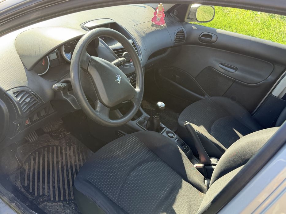 Vand peugeot 206 plus