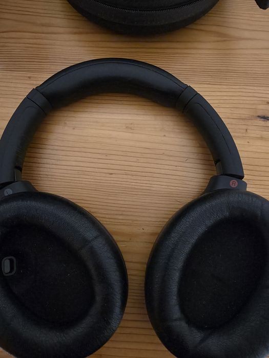 Слушалки Sony WH-1000XM4