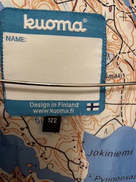 Продам куртку на мальчика