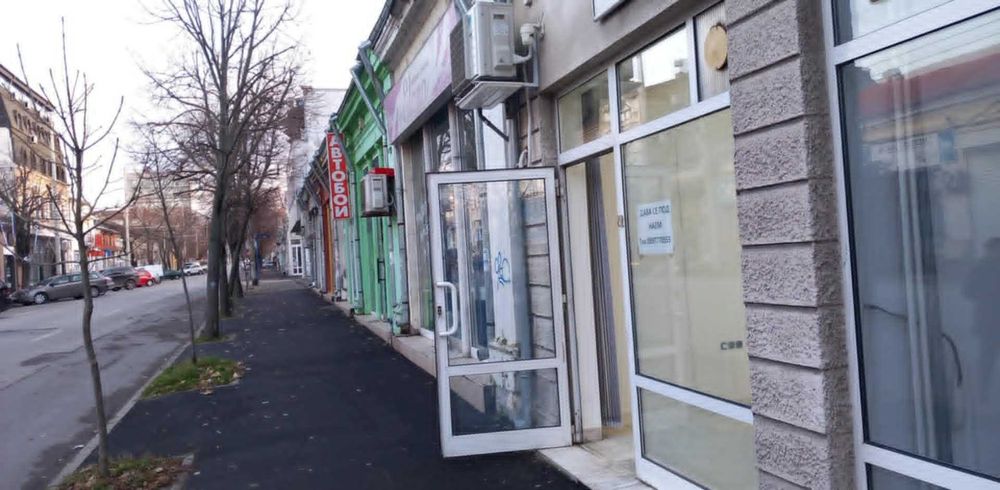 Дава се под наем Магазин в Кубрат - 60 кв.м за 255 € - Снимка #11