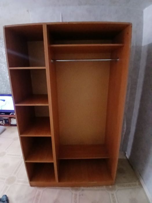 Продам стеллаж и мебель для дома