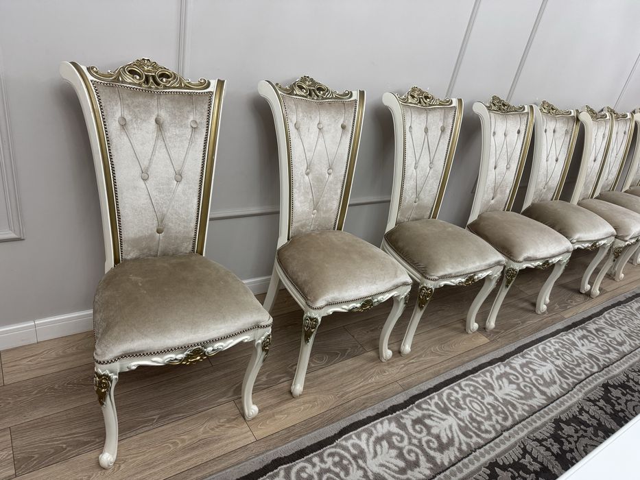 продам стол и стулья