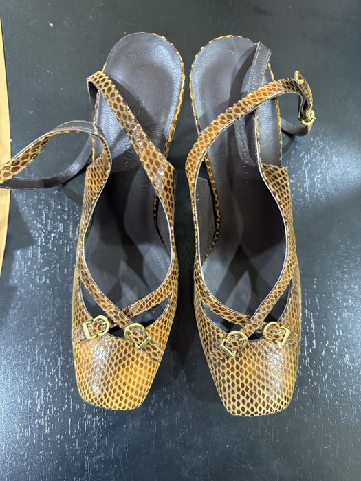 Туфли новые кожа в лазерной обработке . 38 размер