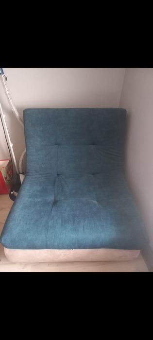 Продается диван в отличном состоянии !