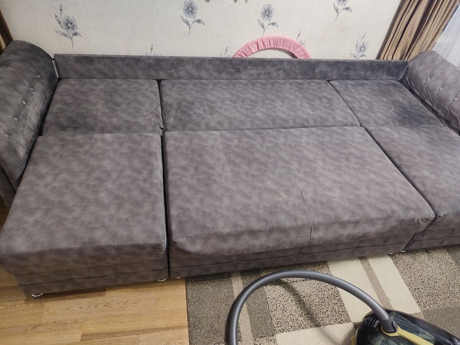 Продам диван в хорошем состоянии!