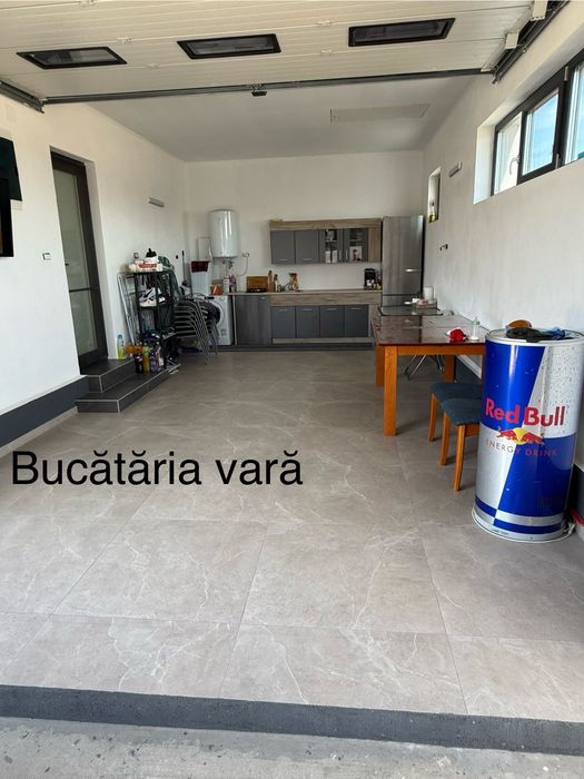 Casa Moderna de Vânzare Albota