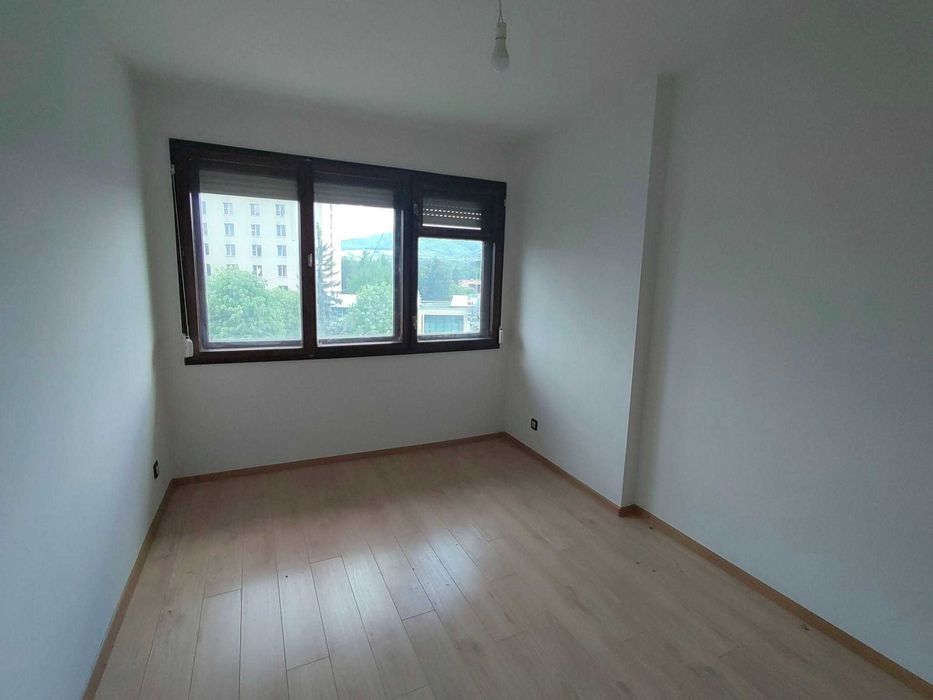 Продава се Двустаен апартамент в София, Център - 85 кв.м за 2353 €/кв.м - Снимка #10